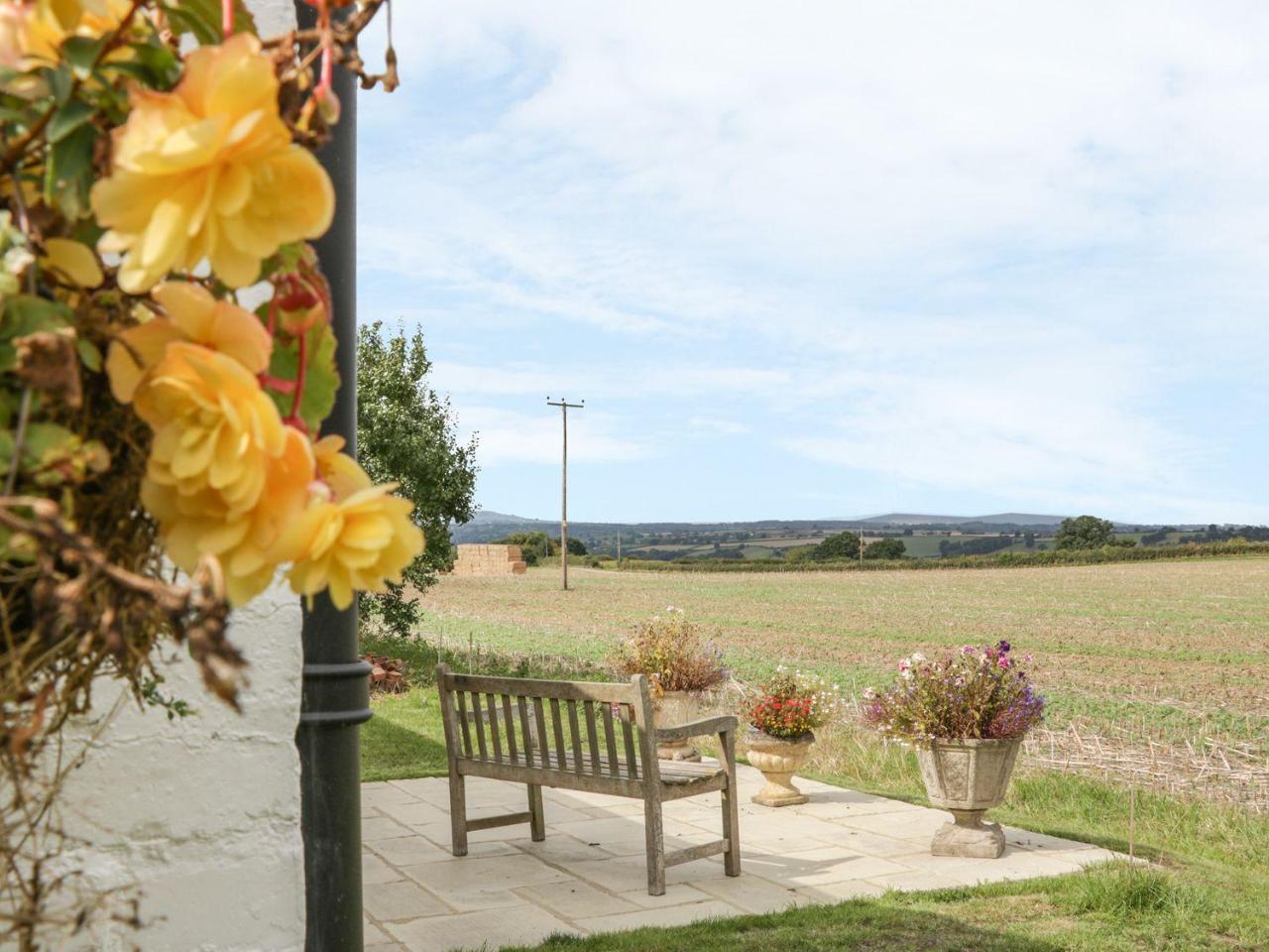 Little Pound House Villa Mamble Exterior foto